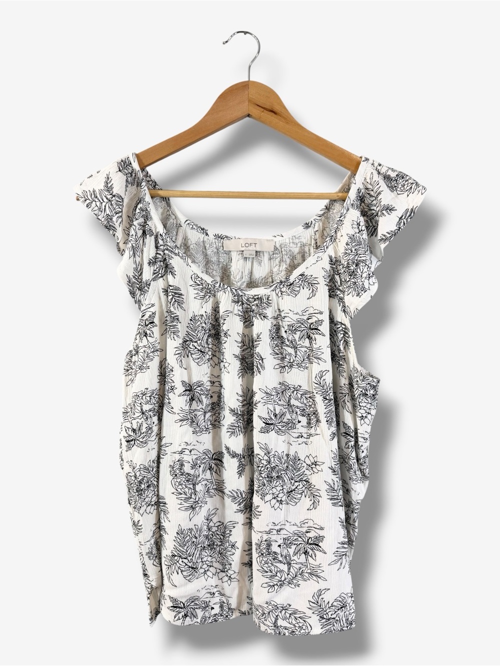 Loft White Black Tropical Print Blouse Size L Tiger Bird Leaf Flutter Sleeve